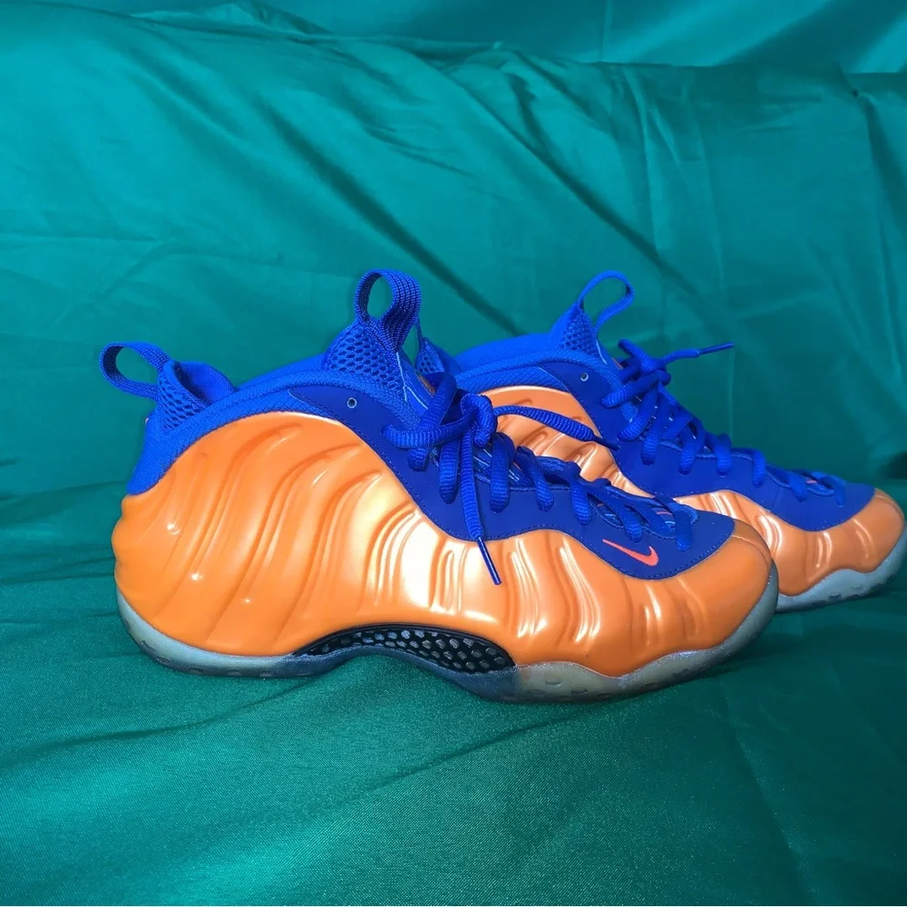 Nike Air Foamposite One ‘Knicks’ - Picture 3 of 8